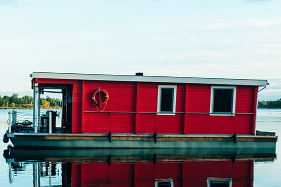 Hausboot neu wie gebraucht: kaufen, finanzieren oder leasen